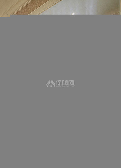 房間有個(gè)飄窗還蠻舒服的，顯的空間大多了，沒(méi)事還可以