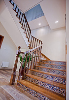 美式清新家居室内楼梯图片