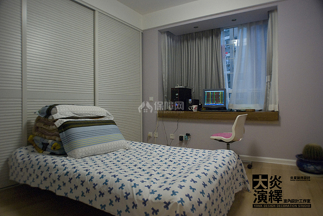 可愛圓形客廳 暖暖的簡約溫馨兩居 李彥,大炎演繹,