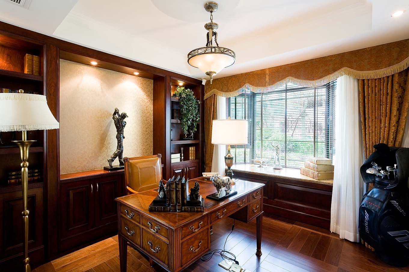 楼盘地址：俊峰香格里拉户型面积：220平方设计风格