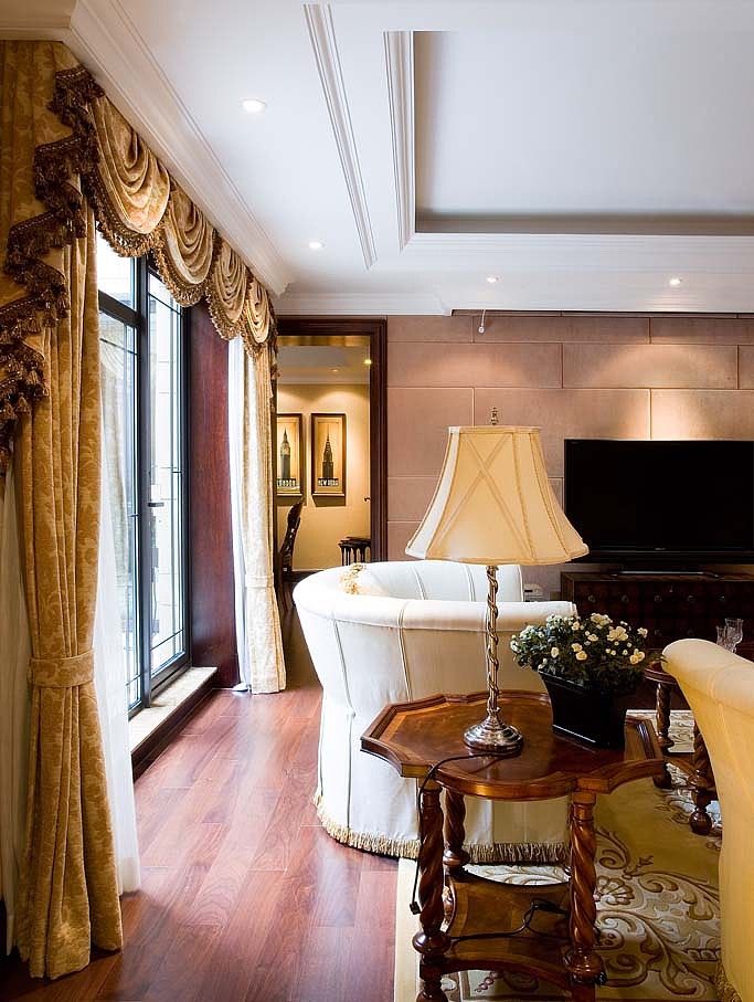 楼盘地址：俊峰香格里拉户型面积：220平方设计风格