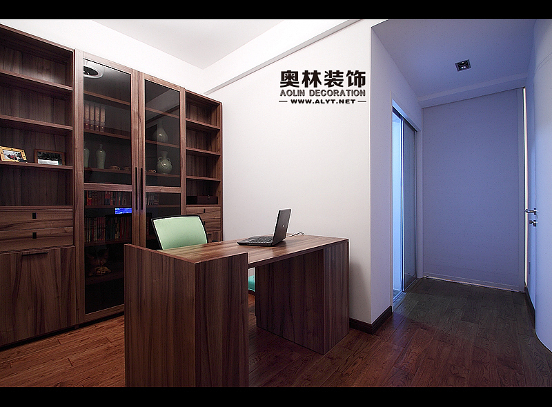 简洁大方