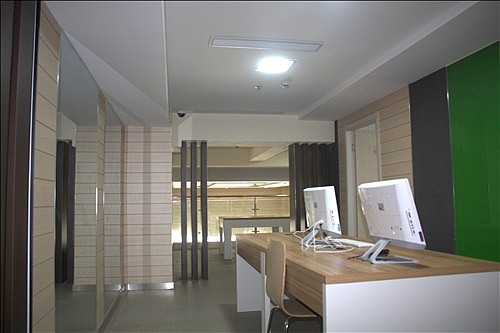 南京拓峰装饰工程有限公司，一家以“正派经营”为核心