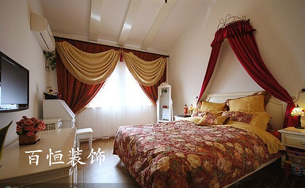 一进房间就会想到蔚蓝色的海洋,海天一色的自然美景。