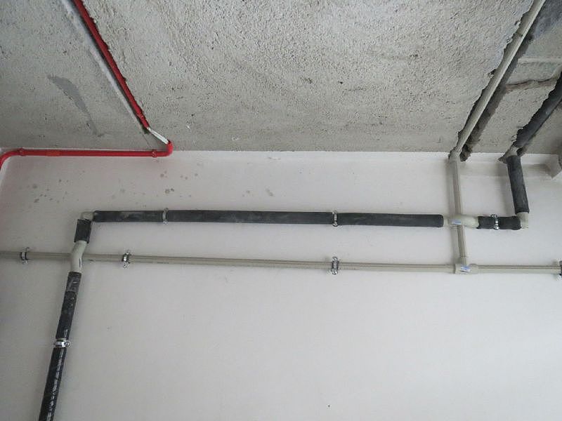 在建工地水电施工现场