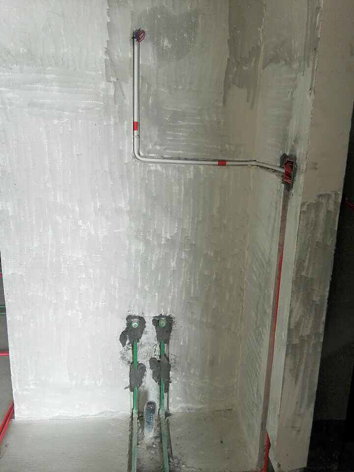 保利东湾的现场水电图片