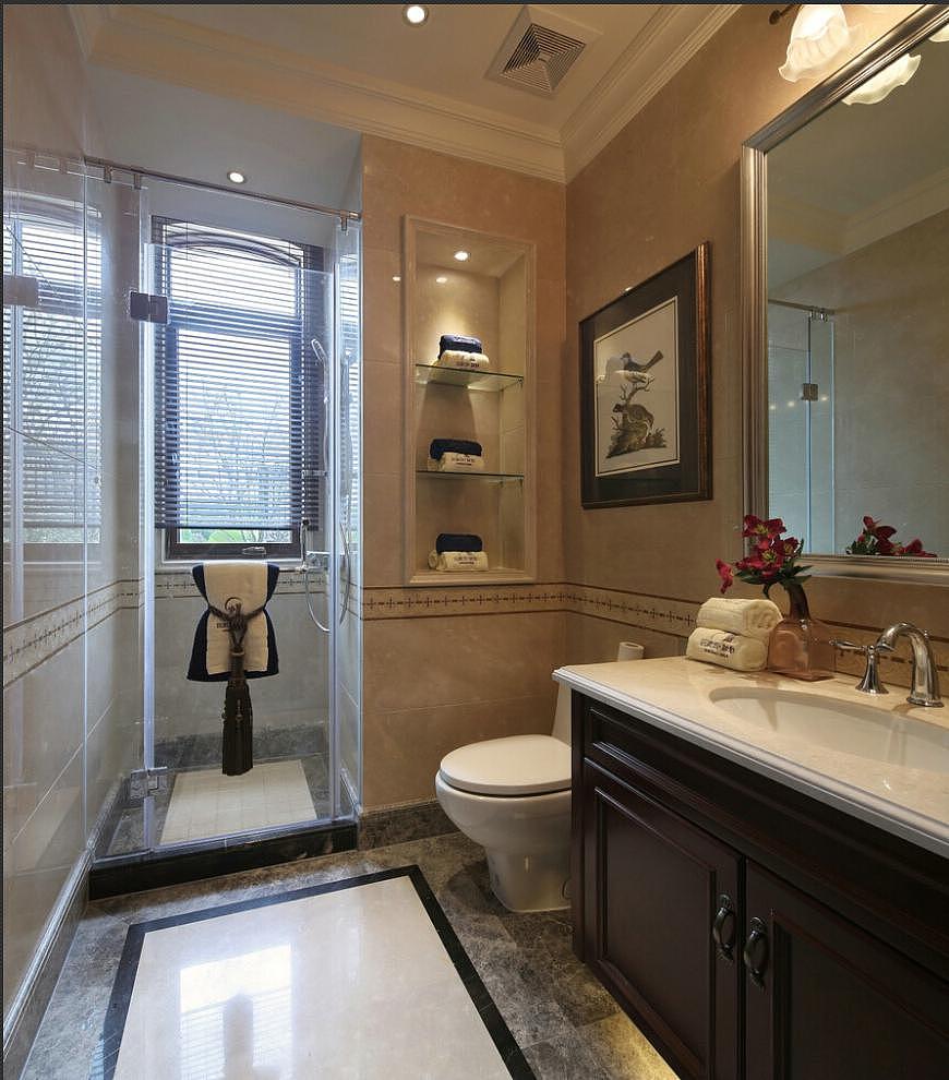 本案明代黄花梨家具为主要基层，融入一些中国结及灯笼