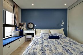 湛蓝之家美式卧室飘窗设计