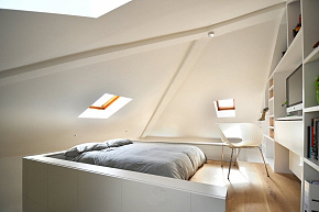 38平米温馨现代风格小户型阁楼卧室装修效果图