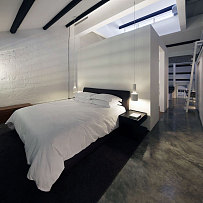 115平米现代实用风格公寓卧室背景墙设计