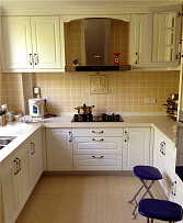 235平米欧式别墅厨房整体橱柜设计