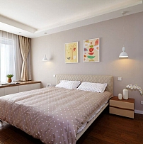 67平米清新三居室卧室床图片