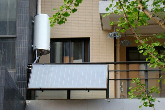 百科 产品百科 家电 热水器 壁挂式太阳能热水器      阳台壁挂式热水