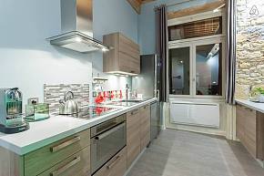 45平米舒适现代风格厨房整体橱柜设计