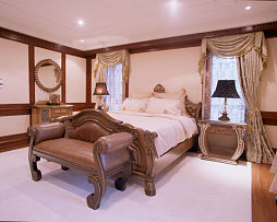 大气美式风格别墅卧室床设计效果图