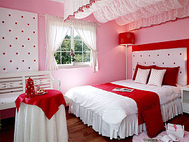 韩式风格粉色卧室设计