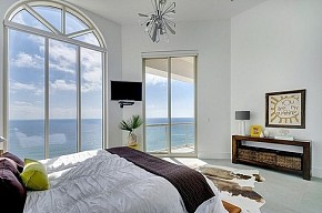 海景阁楼现代风格卧室飘窗设计