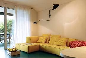 65平小户型混搭客厅沙发组合设计