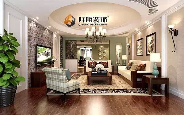 以低彩度的绿色、粉色和白色为主的空间，给人更多的亲