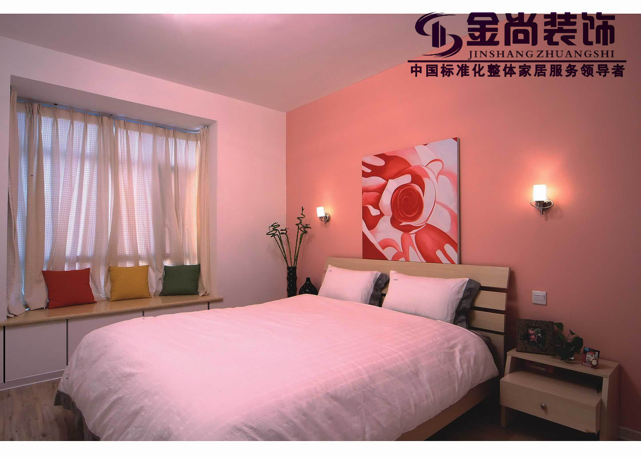 业主是一对儿夫妻，个性鲜明、潮流时尚，对家要求简约