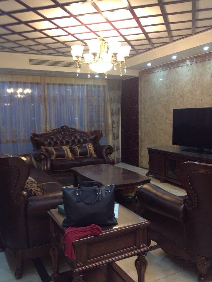 客厅