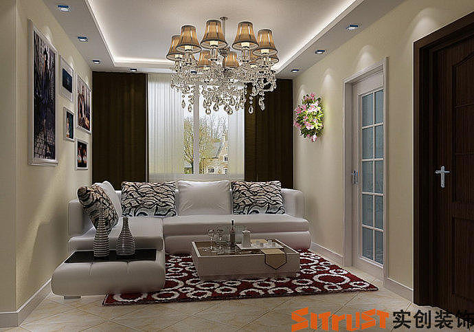 因空间比较小所以采用了镜子材质做 装饰。是那种艺术