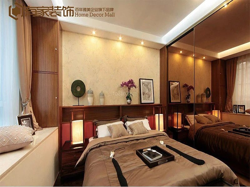 本案从简单到繁杂、从整体到局部，精雕细琢，从地面材