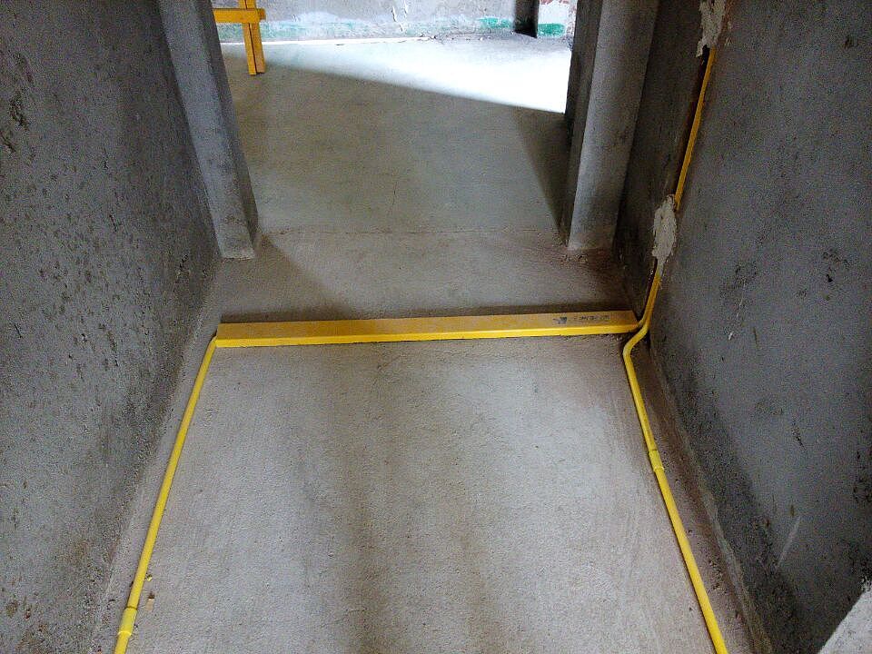 【元洲装饰 滨河阳光 在施工地】
