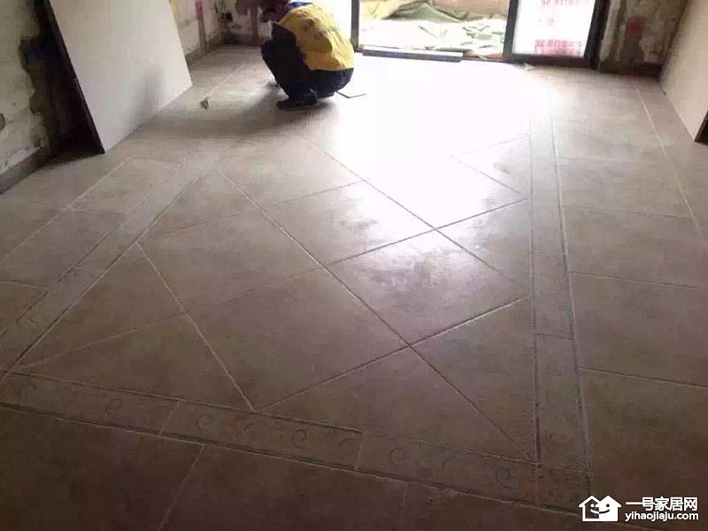 银仁御墅 瓦工阶段