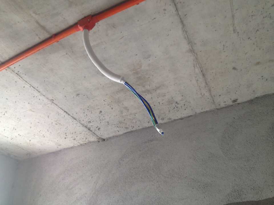 在建工地水电