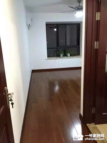 新光嘉园 蒋先生项目经理：王有清设计师：庞龙工程监