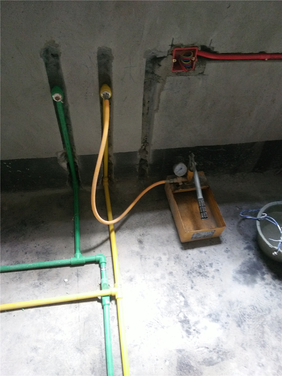 水晶郦都水电工艺现场直播