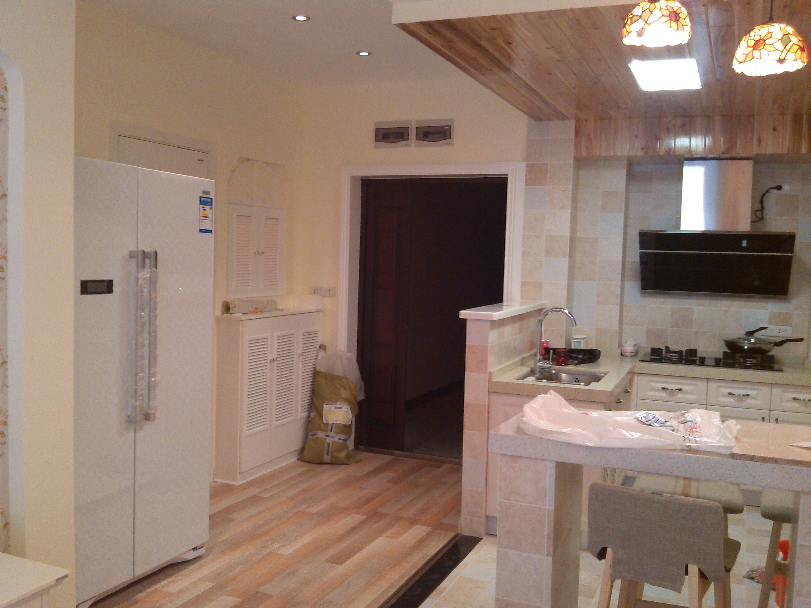 女主人是个未婚的小白领，自己一个人喜欢清新自然的感