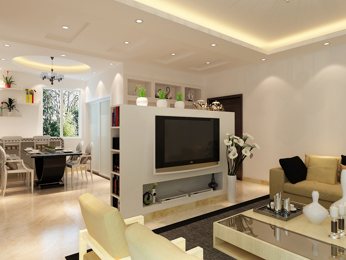 潘女士一家子几乎都是做生意的，小两口也还是非常年轻