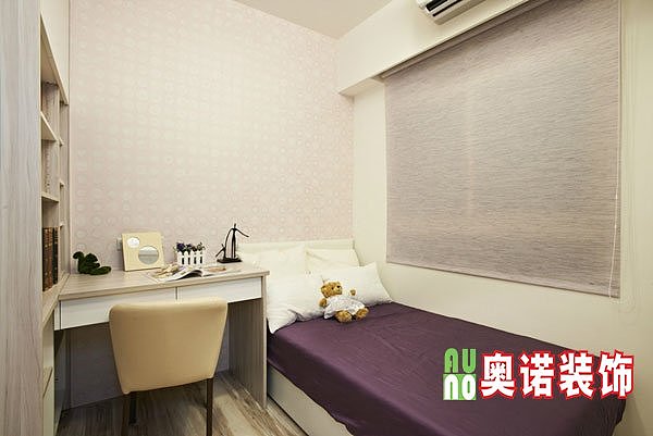 本案例是三室两厅加赠送阳台的标准户型，因客户家庭成