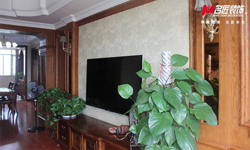 小区：望湖城日桂苑户型：两室两厅面积：140风格：