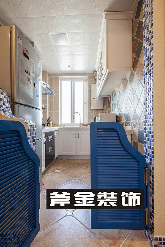 案以地中海风格定位整个空间，色彩丰富、简单、民族性