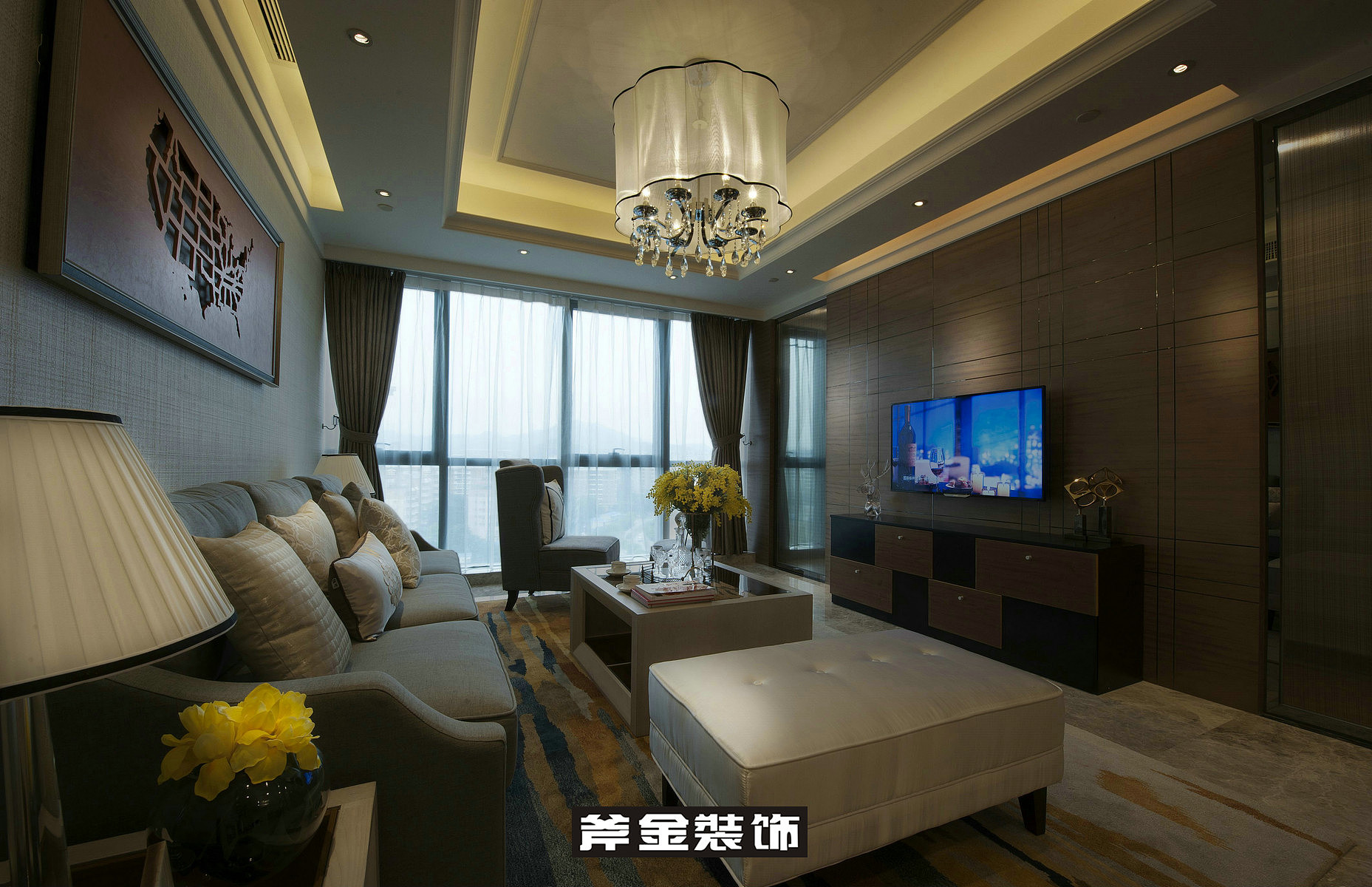 样板间设计则包括单身公寓、一房一厅及三房两厅等多种