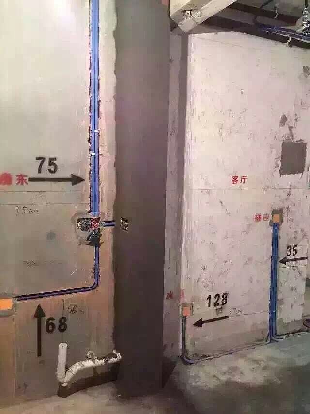 欧式风格：强调以华丽的装饰、浓烈的色彩、精美的造型