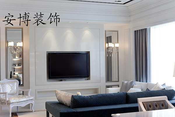 简欧风格：白色为主色调