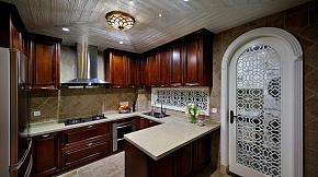 127平精致美式风格厨房整体橱柜设计