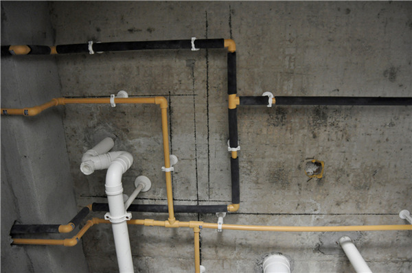 家装给水管6分,4分哪个好