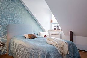 蓝白色卧室装饰设计