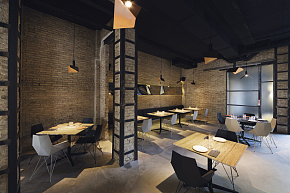 Bouet餐廳餐桌布置效果圖
