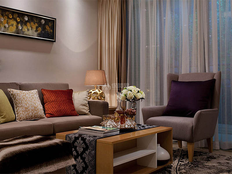 现代质感小三居客厅布艺沙发效果图