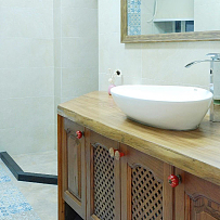 美式现代两居室卫生间洗手台效果图