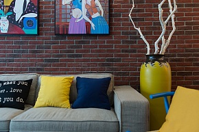 78平方现代简约两居客厅沙发背景墙装饰