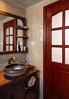 中式卫生间铜色盥洗盆设计