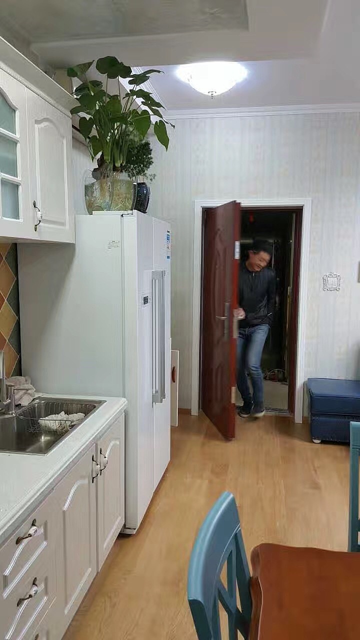 客厅