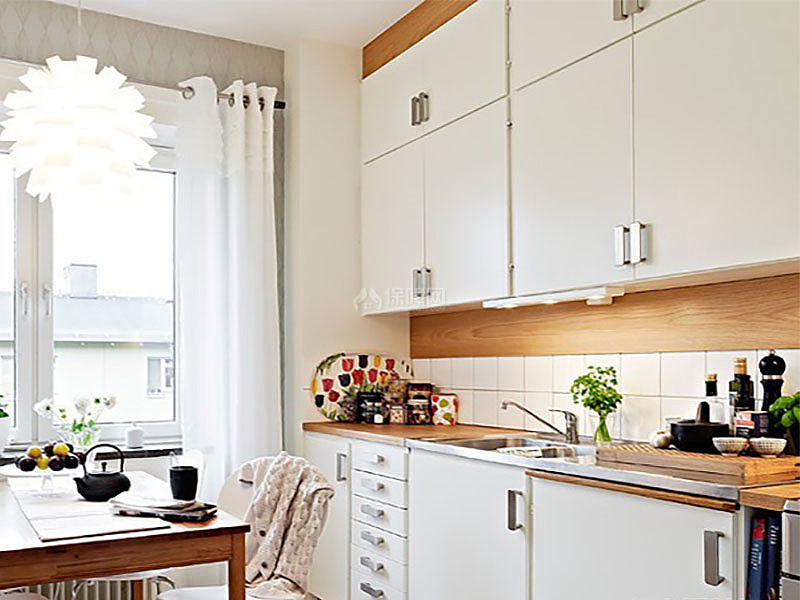 79平北欧简约两居室设计之餐厅厨房公用空间